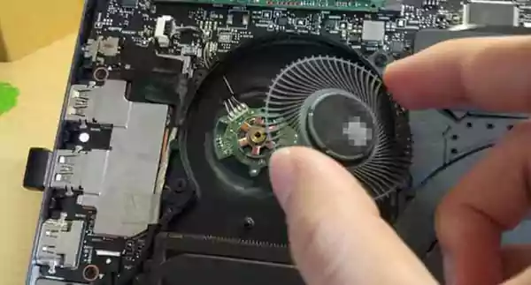 Cleaning the Air Vents of a CPU